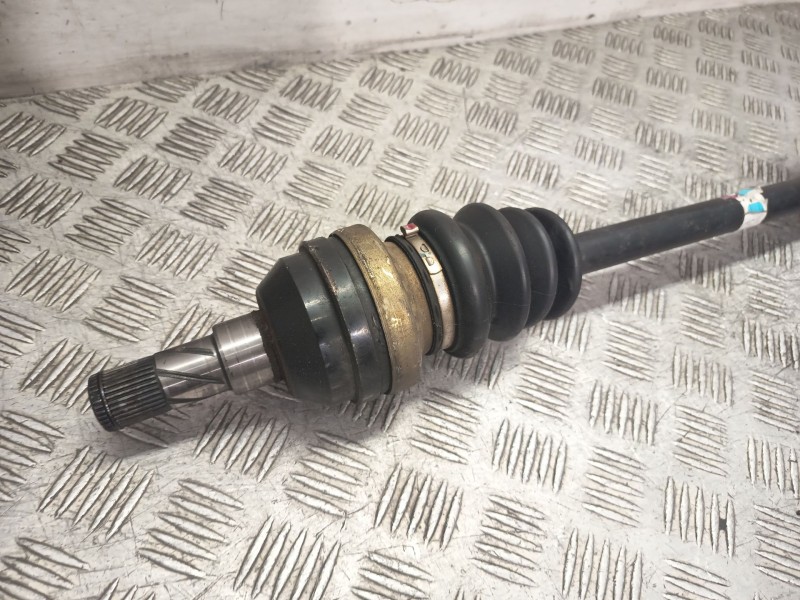 Recambio de transmision delantera derecha para chevrolet aveo / kalos hatchback (t200) 1.4 referencia OEM IAM 96348789  