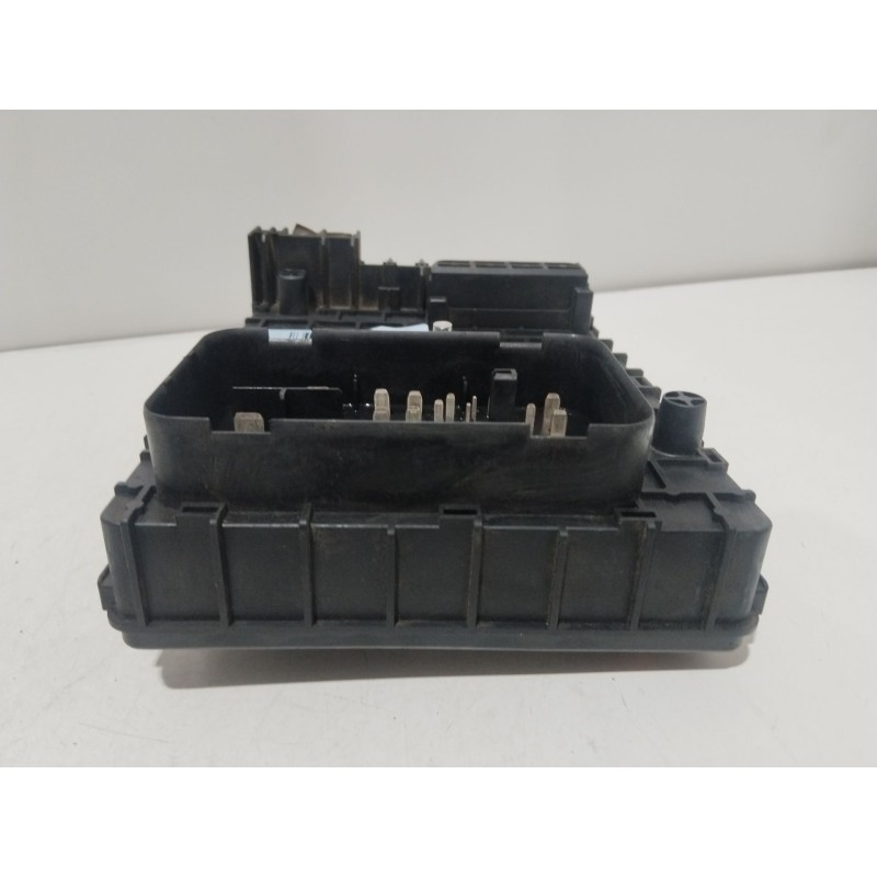 CAJA RELES / FUSIBLES 3C0937125  - imagen 3