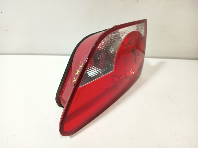 Recambio de piloto porton trasero izquierdo para seat altea (5p1) 1.4 tsi referencia OEM IAM 5P8945093D  