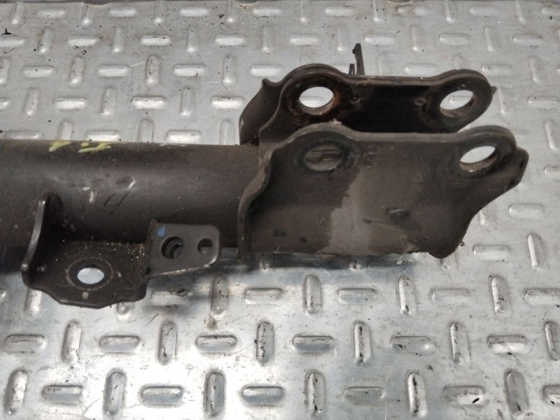 Recambio de amortiguador delantero izquierdo para hyundai ix20 gls comfort referencia OEM IAM 546501K500  