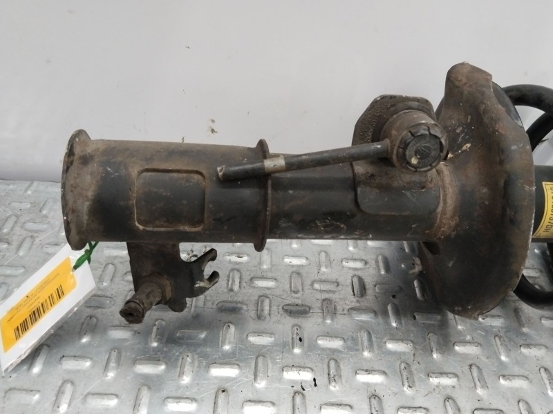 Recambio de amortiguador delantero izquierdo para chevrolet nubira sedán 2.0 d referencia OEM IAM 96454522  