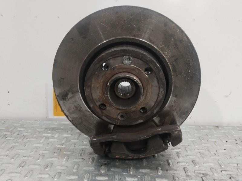 Recambio de mangueta delantera izquierda para nissan micra iii (k12) 1.2 16v referencia OEM IAM 40015AX600  