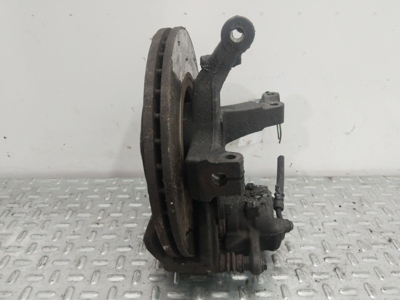 Recambio de mangueta delantera izquierda para nissan micra iii (k12) 1.2 16v referencia OEM IAM 40015AX600  