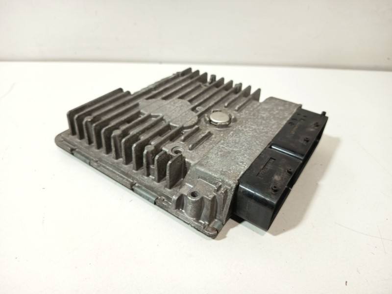 Recambio de centralita motor uce para seat toledo iv (kg3) 1.6 tdi referencia OEM IAM 03L906023QG  