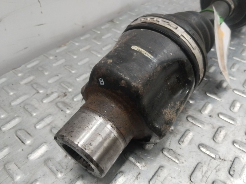 Recambio de transmision delantera derecha para ssangyong kyron 2.0 xdi referencia OEM IAM 4130009001  