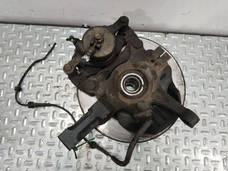 Recambio de mangueta delantera izquierda para chevrolet lacetti (j200) 1.6 referencia OEM IAM 96454297  