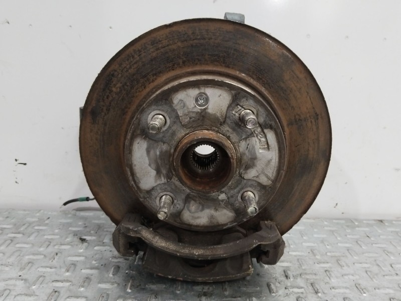 Recambio de mangueta delantera izquierda para chevrolet nubira sedán 2.0 d referencia OEM IAM 96454297  