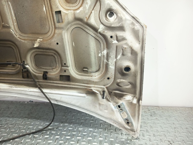 Recambio de capot delantero para ford fiesta v van 1.4 tdci referencia OEM IAM 1531070  
