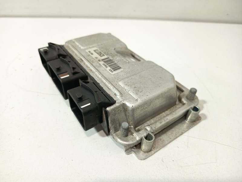 Recambio de centralita motor uce para peugeot 307 (3a/c) 1.6 16v referencia OEM IAM 0261206943  