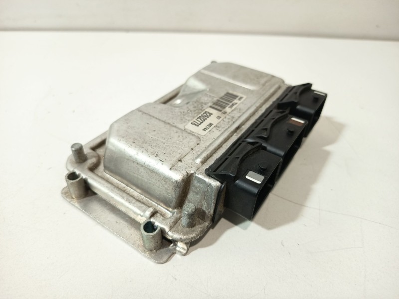 Recambio de centralita motor uce para peugeot 307 (3a/c) 1.6 16v referencia OEM IAM 0261206943  