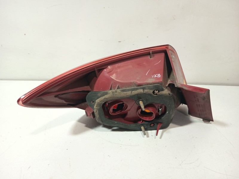 Recambio de piloto trasero derecho para mazda 3 (bk) 1.6 di turbo referencia OEM IAM 082161964L BN8V51150F 