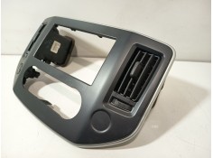 Recambio de moldura para nissan nv200 furgoneta e-nv (me0n) referencia OEM IAM 682604FA0A 682604FAOA  2
