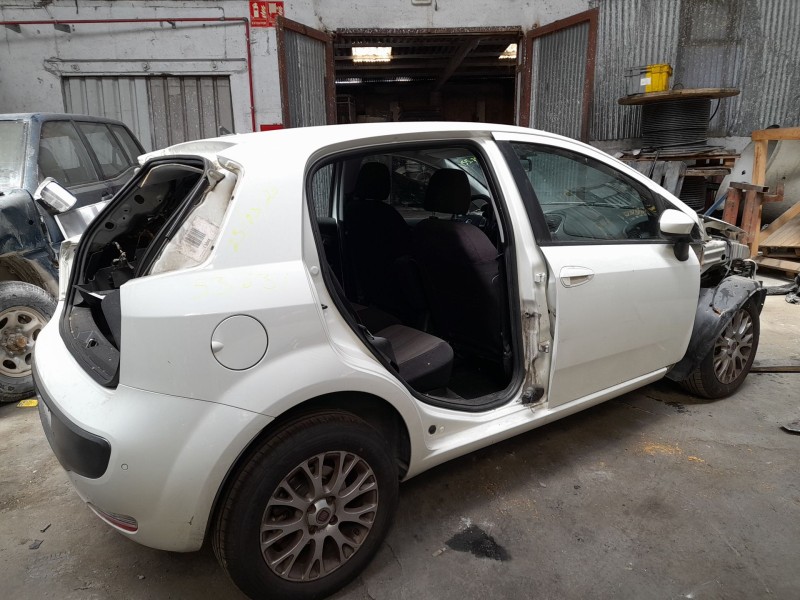 fiat grande punto (199_) del año 2010