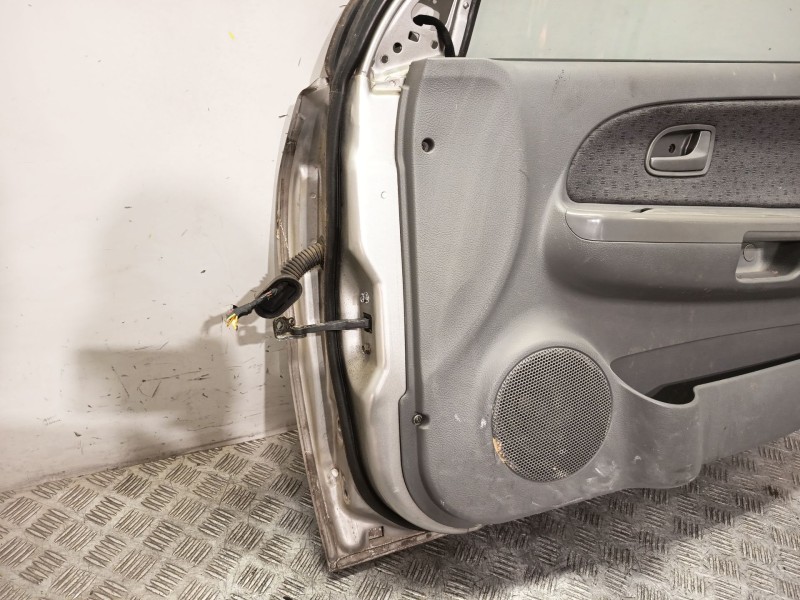 Recambio de puerta delantera derecha para kia rio i hatchback (dc) 1.5 16v referencia OEM IAM 0K30A58020A  