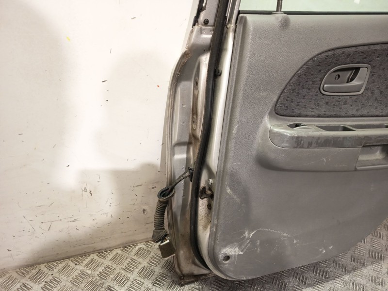 Recambio de puerta trasera derecha para kia rio i hatchback (dc) 1.5 16v referencia OEM IAM 77004FD300  