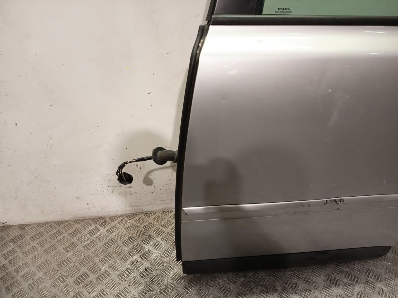 Recambio de puerta trasera izquierda para volvo v50 (545) 2.4 referencia OEM IAM 31335469  