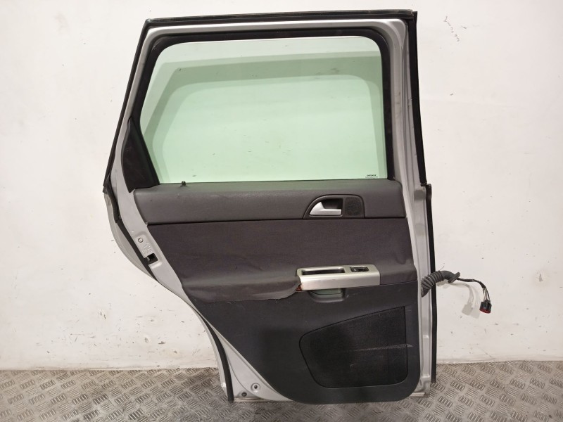 Recambio de puerta trasera izquierda para volvo v50 (545) 2.4 referencia OEM IAM 31335469  