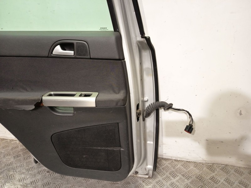 Recambio de puerta trasera izquierda para volvo v50 (545) 2.4 referencia OEM IAM 31335469  