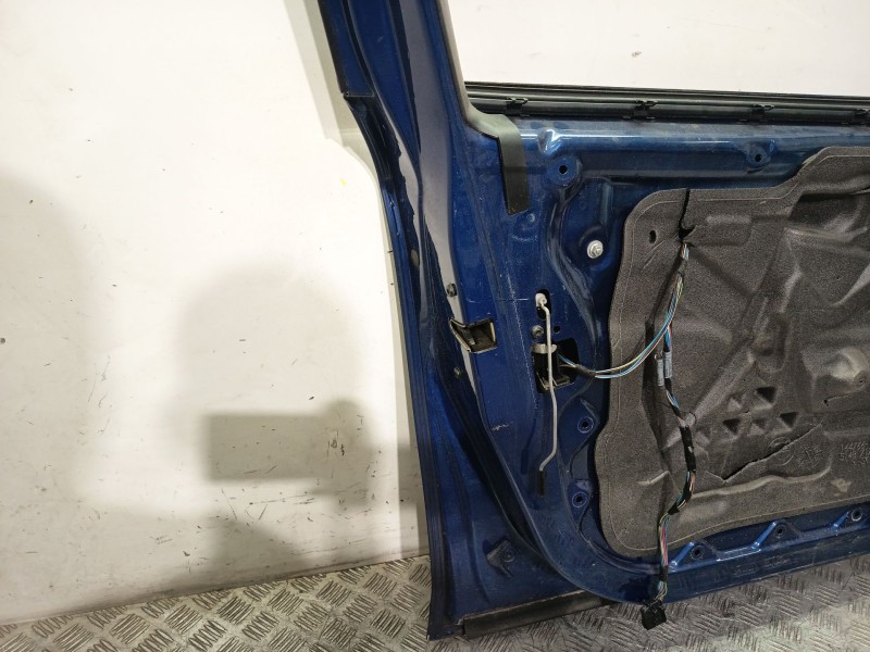Recambio de puerta delantera izquierda para bmw 1 (e87) 118 i referencia OEM IAM 41515A2A381  