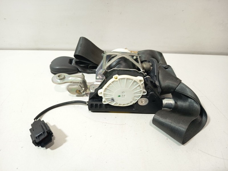 Recambio de cinturon seguridad delantero derecho para renault clio iii (br0/1, cr0/1) 1.5 dci (br17, cr17) referencia OEM IAM 04