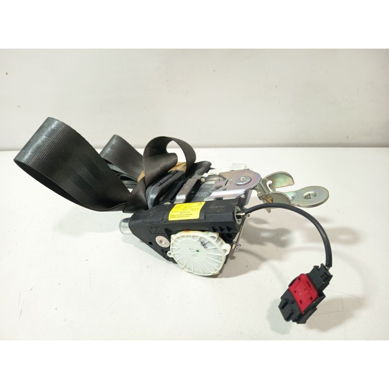 Recambio de cinturon seguridad delantero derecho para renault clio iii (br0/1, cr0/1) 1.5 dci (br17, cr17) referencia OEM IAM 04