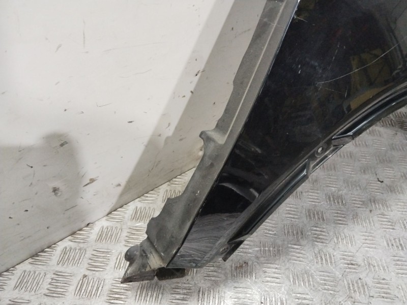 Recambio de aleta delantera derecha para ford kuga i 2.0 tdci referencia OEM IAM 1633114  