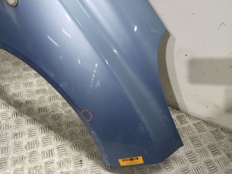 Recambio de aleta delantera derecha para nissan micra iii (k12) 1.2 16v referencia OEM IAM 63100AX630  