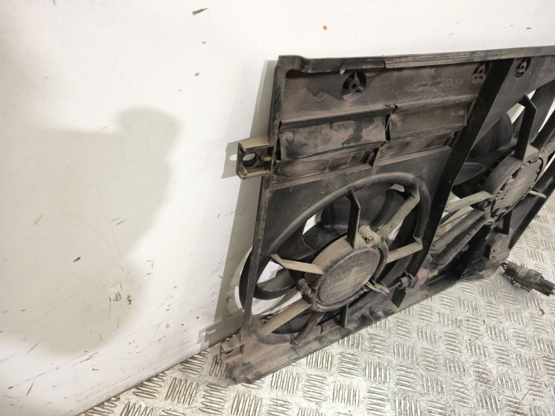 Recambio de electroventilador para seat toledo iii (5p2) 1.9 tdi referencia OEM IAM 1355D300199  