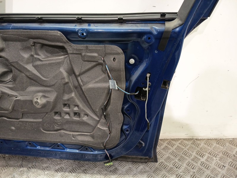 Recambio de puerta delantera derecha para bmw 1 (e87) 118 i referencia OEM IAM 41515A2A382  