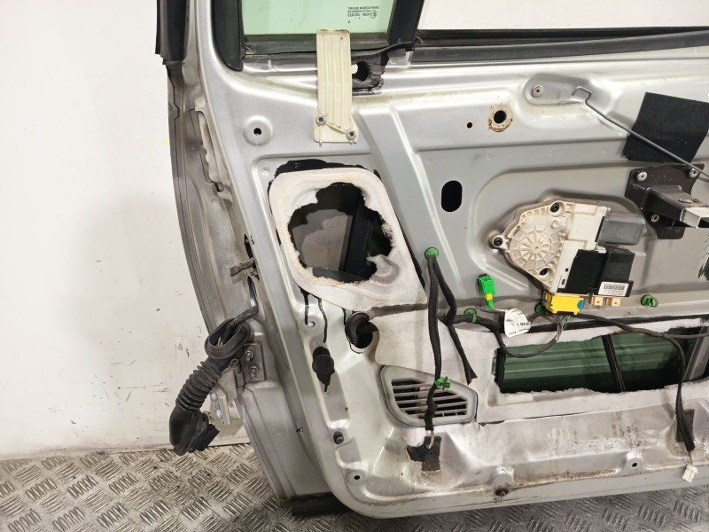 Recambio de puerta delantera derecha para peugeot 807 (eb_) 2.0 16v referencia OEM IAM 9004X4  