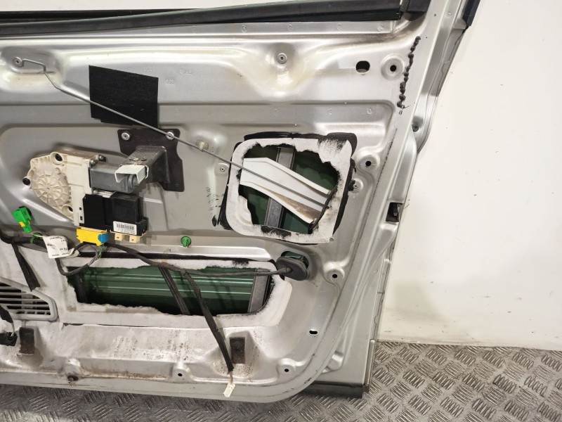 Recambio de puerta delantera derecha para peugeot 807 (eb_) 2.0 16v referencia OEM IAM 9004X4  