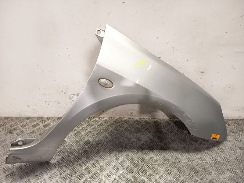 Recambio de aleta delantera derecha para peugeot 307 (3a/c) 2.0 hdi 110 referencia OEM IAM 7841N7  