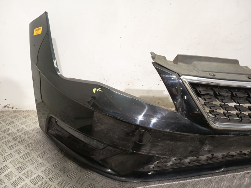 Recambio de paragolpes delantero para seat leon (5f1) 1.5 tgi referencia OEM IAM 5F0807221RGRU  