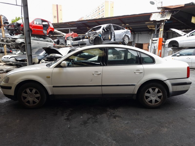 volkswagen passat b5 (3b2) del año 2019