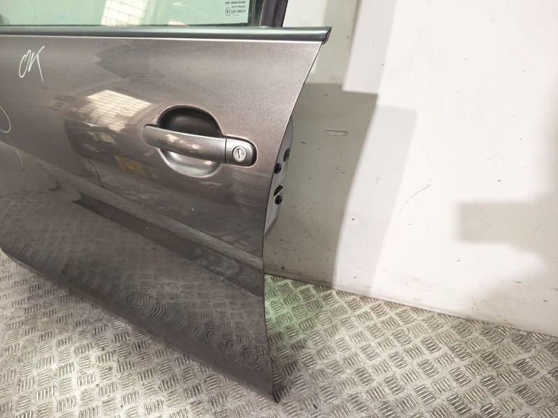 Recambio de puerta delantera izquierda para seat altea (5p1) 1.4 tsi referencia OEM IAM 5P0831055A  