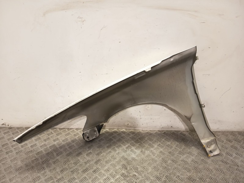 Recambio de aleta delantera derecha para volvo v50 (545) 2.4 referencia OEM IAM 31278845  