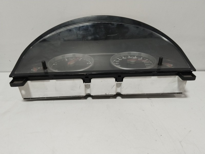 Recambio de cuadro instrumentos para ford mondeo berlina (ge) ambiente referencia OEM IAM 1S7F10841  