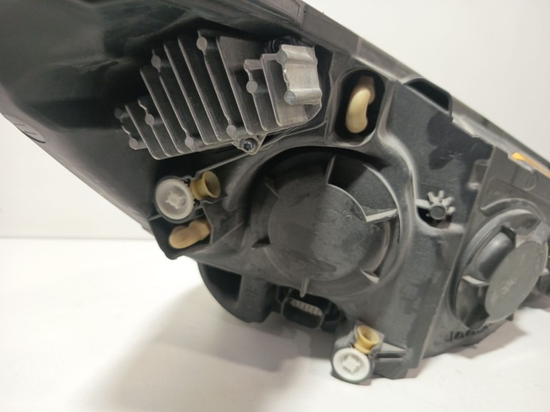 Recambio de faro izquierdo para ford focus iv (hn) 1.0 ecoboost mhev referencia OEM IAM JX7B13W030AE  