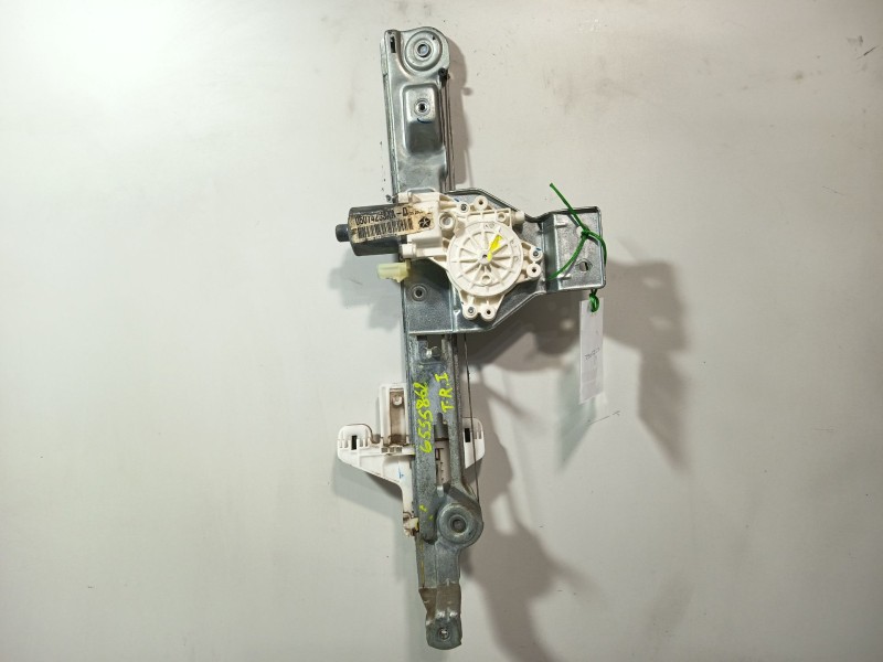 Recambio de elevalunas trasero izquierdo para dodge caliber 2.0 crd referencia OEM IAM 5179963AA  