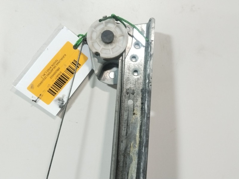 Recambio de elevalunas delantero izquierdo para toyota aygo (_b1_) 1.0 (kgb10_) referencia OEM IAM 698200H010  
