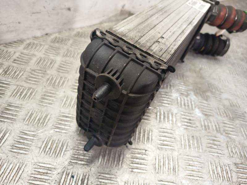 Recambio de intercooler para citroën c-elysee (dd_) 1.6 bluehdi 100 referencia OEM IAM 9803900780  