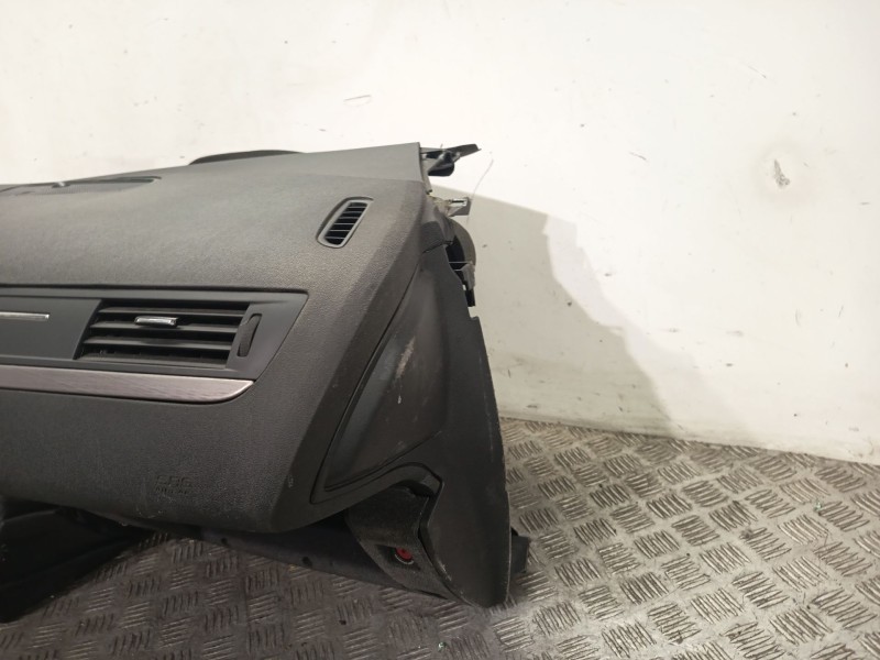 Recambio de salpicadero para citroën c5 iii (rd_) 3.0 hdi 240 (rdx8ca) referencia OEM IAM 8231T7  