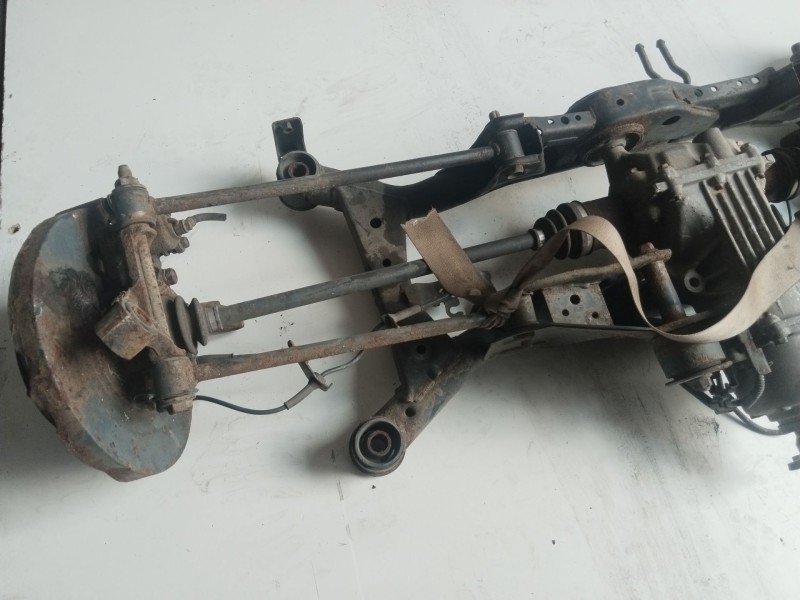 Recambio de puente trasero para nissan x-trail (t30) elegance referencia OEM IAM 554008H700  