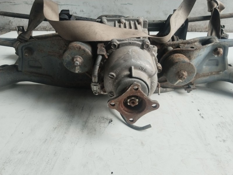 Recambio de puente trasero para nissan x-trail (t30) elegance referencia OEM IAM 554008H700  
