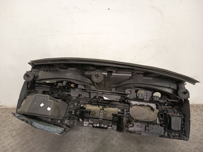 Recambio de salpicadero para citroën c5 iii (rd_) 2.0 hdi 165 referencia OEM IAM 8231T7  