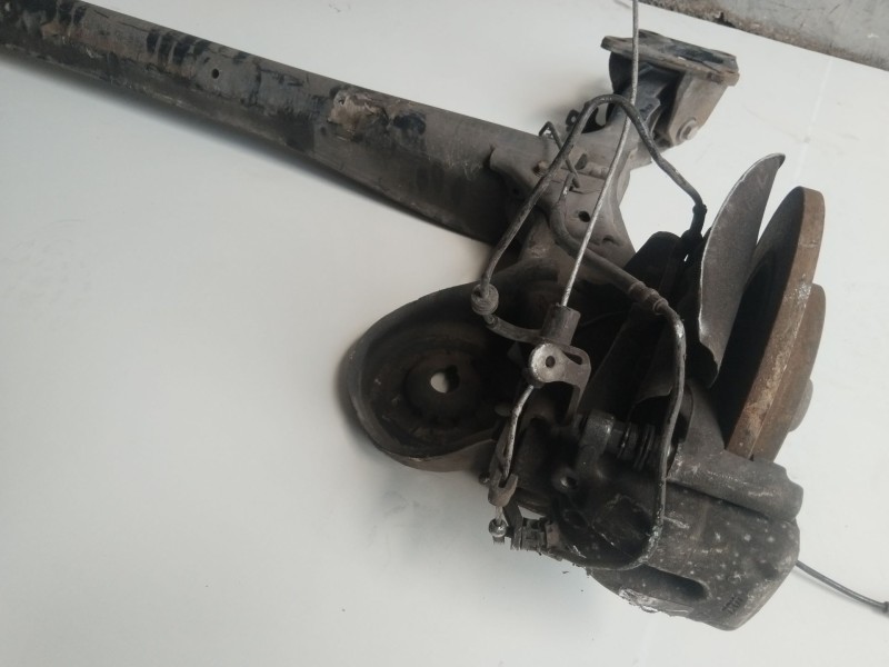 Recambio de puente trasero para peugeot partner kasten confort l1 referencia OEM IAM 5148T8  