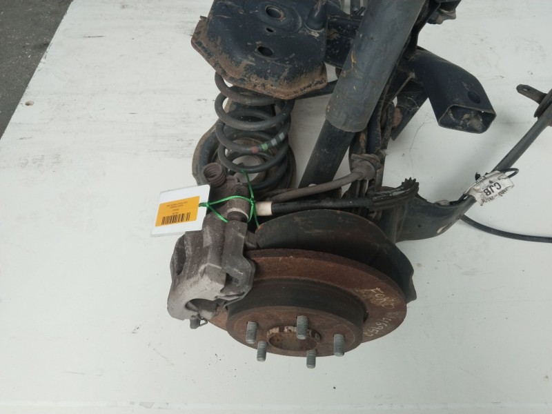 Recambio de puente trasero para ford focus turnier (cb4) trend referencia OEM IAM 2540216  