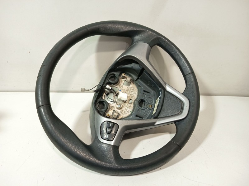 Recambio de volante para ford fiesta vi van 1.4 tdci referencia OEM IAM 62149001  