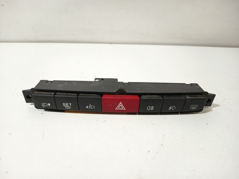 Recambio de warning para opel combo furgoneta/monovolumen (x12) 1.3 cdti (b05) referencia OEM IAM 7354981990  