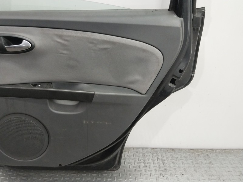 Recambio de puerta trasera derecha para seat leon (1p1) 1.9 tdi referencia OEM IAM 1P0833056  